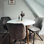 Stylische Altstadtwohnung - Netflix - Smart Tv - Schlafsofa Fuer 3 Personen Апартаменты