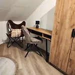 Stylische Altstadtwohnung - Netflix - Smart Tv - Schlafsofa Fuer 3 Personen