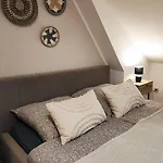 Апартаменты Stylische Altstadtwohnung - Netflix - Smart Tv - Schlafsofa Fuer 3 Personen Эрфурт