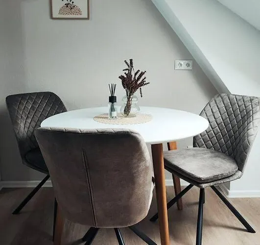 Stylische Altstadtwohnung - Netflix - Smart Tv - Schlafsofa Fuer 3 Personen Daire