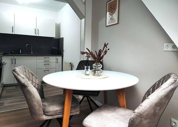 Stylische Altstadtwohnung - Netflix - Smart Tv - Schlafsofa Fuer 3 Personen Daire *