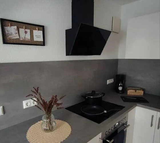 Stylische Altstadtwohnung - Netflix - Smart Tv - Schlafsofa Fuer 3 Personen Appartement